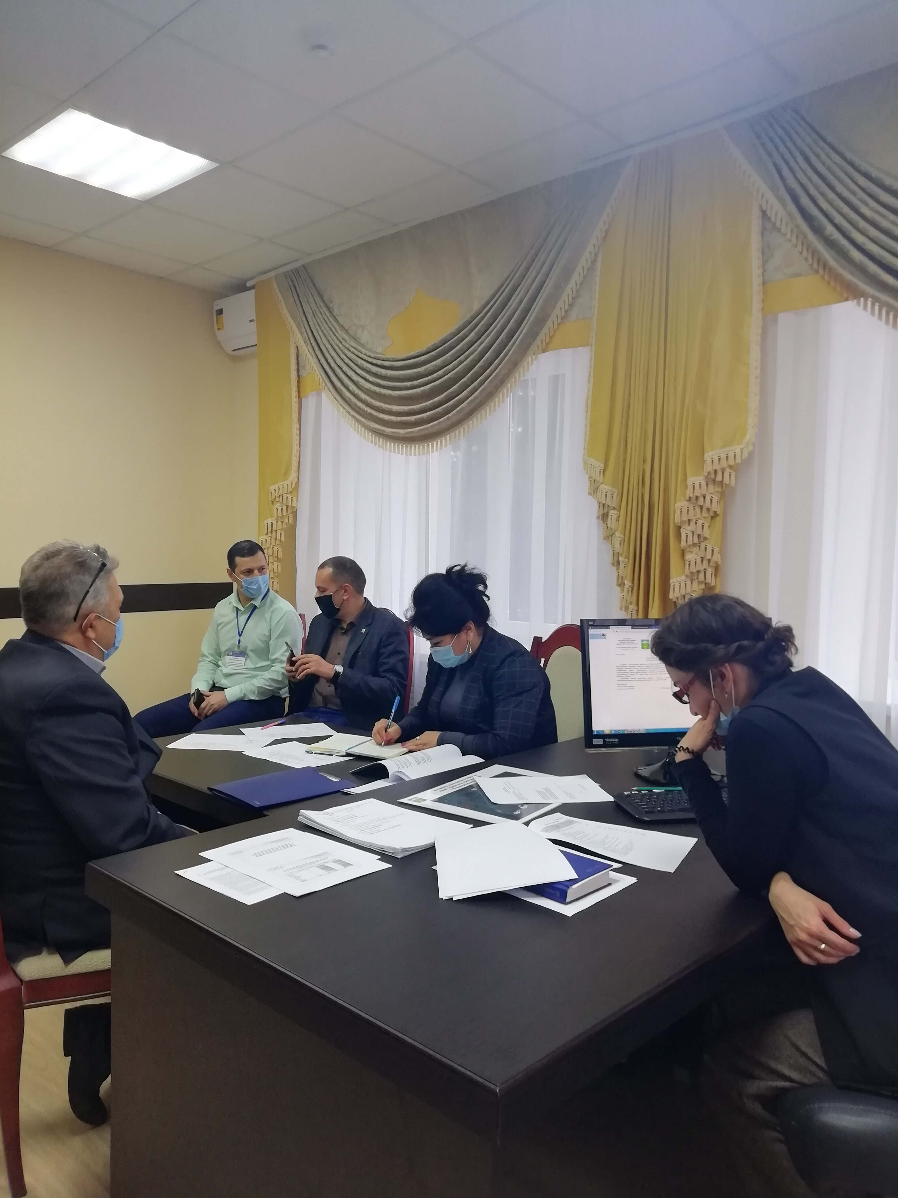 Эшсез гражданнарның бизнес-планнарын карау буенча Эксперт советы утырышы узды