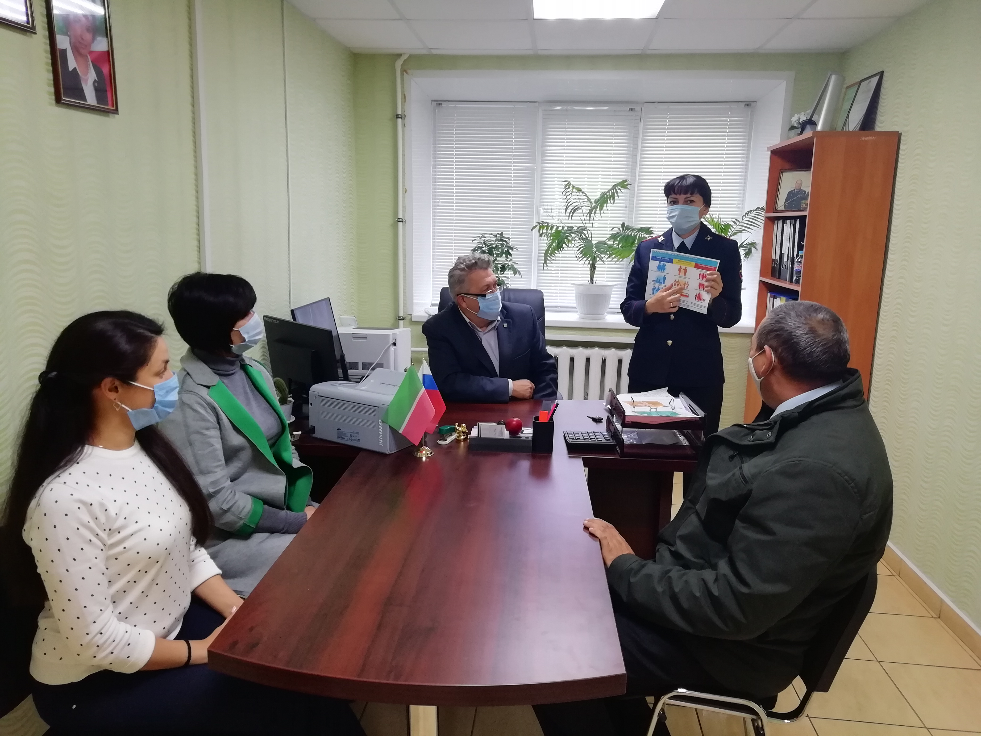 Беседа с сотрудниками центра занятости на тему: «Противодействия  идеологии терроризма"